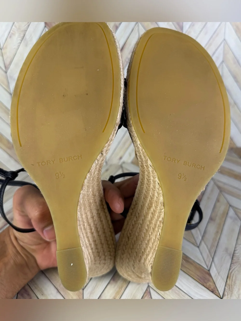 Tory Burch like new